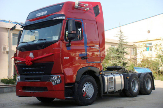 Howoa7 EURO II Eerste 371HP - verhuizersvrachtwagen met Omgekeerde Transmissie Voorwaartse 10 en 2