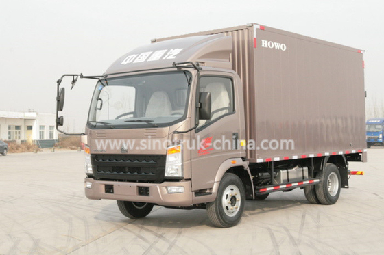 4x2 Euroii Howo 7000kg koelde Doosvrachtwagen met Yunnei-Motor en 6 Driehoeksband