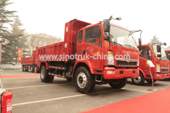 12 ton van de de Plichtsstortplaats van HOWO 4×2 de Lichte Vrachtwagen met de Voorzijde die van 105HP EuroIII 6 Banden opheffen