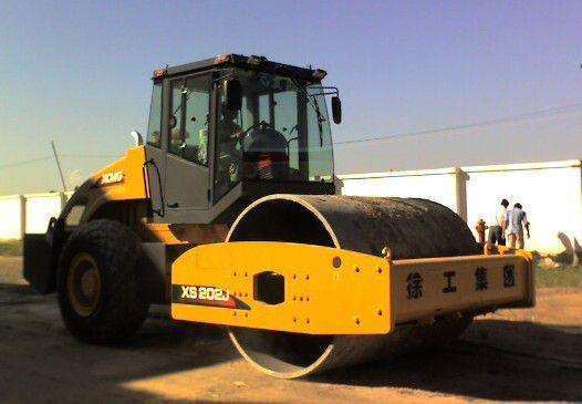 20t kies Trommel Trillingswegwals voor Wegenbouw en Herstelde XS202J uit