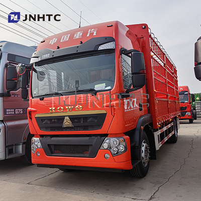 Chinese Sinotruk HOWO TX 4X2 6 Wheeler Fence vrachtwagen te koop