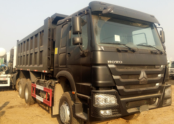 40 de Vrachtwagen20m3 Zwarte Kleur van de Ton6x4 336hp SInotruk Howo7 Op zwaar werk berekende Stortplaats