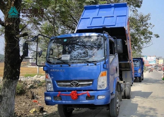 Lichte de Plichts Commerciële Vrachtwagens de Capaciteit 4x2 van SINOTRUK Homan van de 5 Tonlading