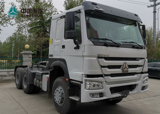 SINOTRUK Eerste Howo 6x4 - de Vrachtwagen 371 en 420hp van de verhuizerstractor voor Uw Verzoeken