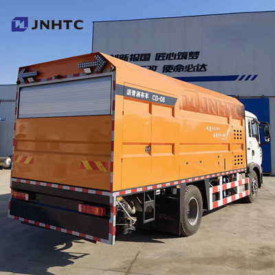 Van de het asfaltspuitbus van HOWO A7 H5 8cbm de Intelligente Gedreven vrachtwagen 4x2