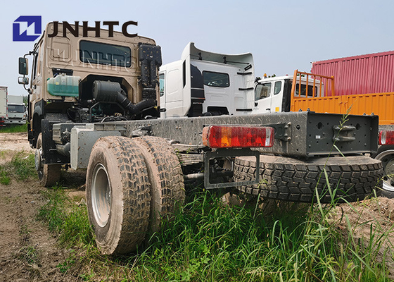 De Vrachtwagendiesel Gepantserde LHD of RHD van de Camionetashowo 4x4 Lading