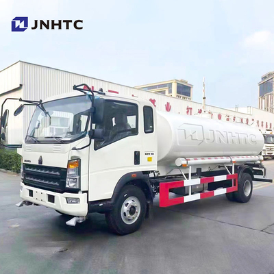 Van het de Vrachtwagen4x2 Water van de Sinotruckhowo Lichte 1000l Sproeier de Vrachtwagentank