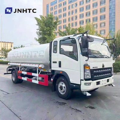 Van het de Vrachtwagen4x2 Water van de Sinotruckhowo Lichte 1000l Sproeier de Vrachtwagentank