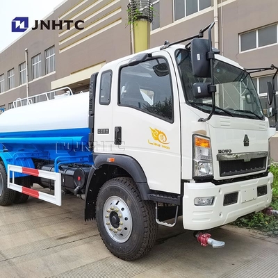 5000L tank Sinotruk Howo licht water tank truck 6 wielen 5 Cbms