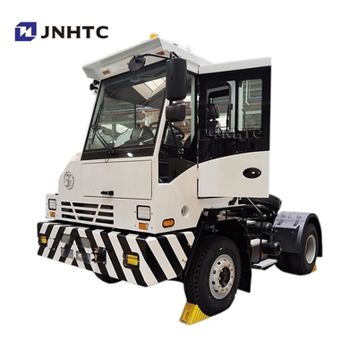 Nieuwe Shacman Off-Road Traktor Truck 4x2 6 Wielen 5Tons Traktor Truck Te koop