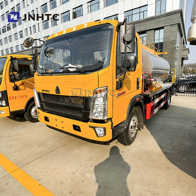 China Hot Sell Howo 4 Cbms Road Intelligente Asfalt Distributeur Trucks Nieuwe Bitumen Sprayer Asfalt Distributie Truck