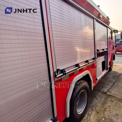 Nieuwe SINOTRUCK Howo 4x2 Lichte brandweerwagen met waterpomp