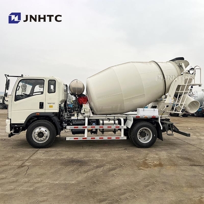 Nieuwe HOWO Mini Betonmixer Truck Met Witte Kleur 4X2 4cbm 6 Wielen Hoogkwaliteit