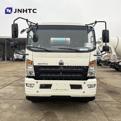 Nieuwe HOWO Mini Betonmixer Truck Met Witte Kleur 4X2 4cbm 6 Wielen Hoogkwaliteit