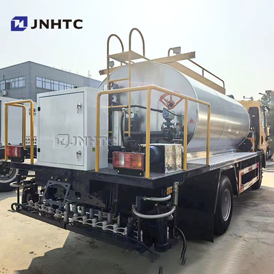 HOWO 4m3 Wegbouwmachines Bitumen Distributeur Sproeier Beste prijs