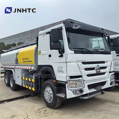 Sinotruk Howo Olie Tank Truck 6x4 340 pk Capaciteit 12 Wielen Brandstof Tank Truck Te koop