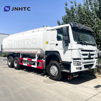 Goedkoop Sinotruk Howo Olie Tank Truck 6X4 400HP LHD Diesel Fuel Olie Tank Truck