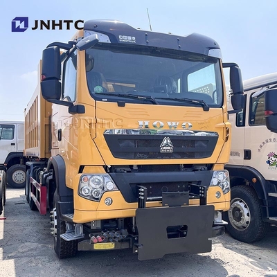 Nieuwe HOWO weg sneeuwveger schoonmaaktruck 400HP 300L 6X4 Te koop