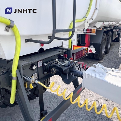 Nieuwe Howo Olie Tank Truck 6x4 380hp Capaciteit 10 Wielen 20000 liter Brandstof Tank Truck Te koop
