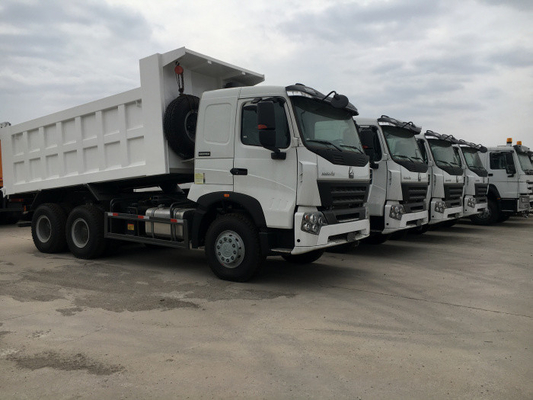 Kipper van de de Stortplaatsvrachtwagen van A7howo Sinotruk 371hp 6x4 de Op zwaar werk berekende met 20M3-Capaciteit voor 50T-Lading