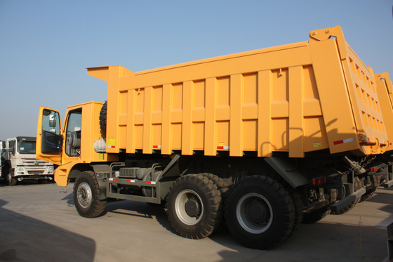 De Kipper van 70 van de de Mijnbouwstortplaats van T Sinotruk de Vrachtwagen6x4 30M3 10 Banden voor het Mijnwerk