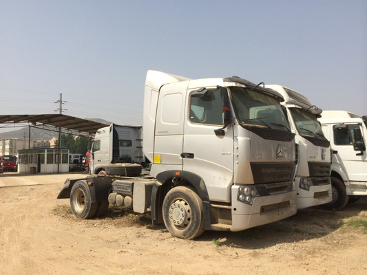 6 Eerste wielen 4×2 HOWO - verhuizersvrachtwagen die met 35 Ton Capaciteit Modelzz4187v3517n1b laden