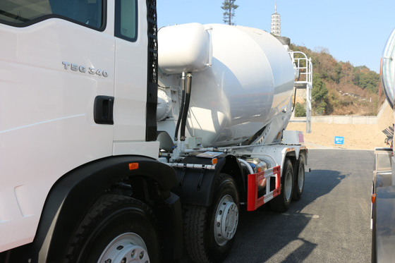 12 CBM de Euro II Emissie van de Concrete Mixervrachtwagen 12 Wielen met de Cabine van HW76 of HW79-