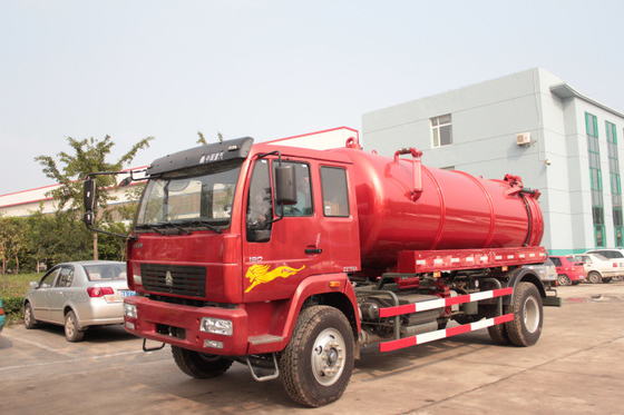 van de de Rioleringszuiging van 4x2 Sinotruk Howo7 de Capaciteit van de de Vrachtwagen10m3 Tank in Rode Kleur
