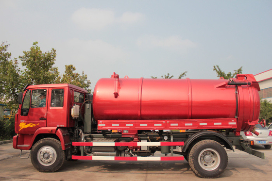 van de de Rioleringszuiging van 4x2 Sinotruk Howo7 de Capaciteit van de de Vrachtwagen10m3 Tank in Rode Kleur