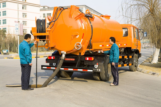 De Vrachtwagen van de de Rioleringszuiging van hoog rendementsinotruk voor Industriële Wasoperaties