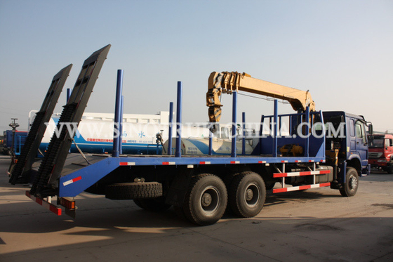 De diesel 6×4 Ladingsvrachtwagen zette Kraan, 12TONS-de Liftkraan Modelsq12sk3q van het Vrachtwagenbed op