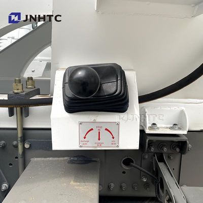 HOWO Beton- en cementmengtruck Nieuwe/gebruikte cementmengtruck Beton- en cementmengtruck Pomptruck Goedkoop en fijn