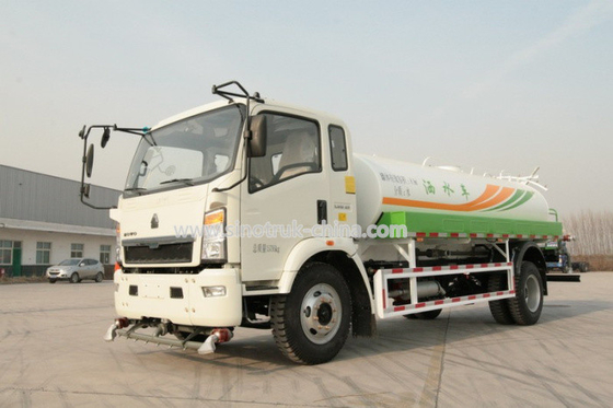 Van de het Watersproeier van LHD/van RHD 4X2 5CBM het Type van de Vrachtwagendiesel Grootte 5995 X 2050 X 2350mm