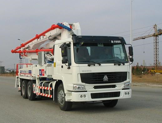 125M3 / H 21m Concrete Pompvrachtwagen met met Grote Lagercapaciteit en Kleine Schommeling