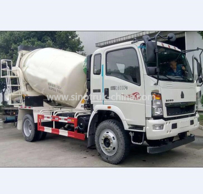 6 het Voertuig van de wielen Concrete Mixer/3M3-Motor YC4D130-45 Euro4 130HP van de Mengelings de Concrete Vrachtwagen