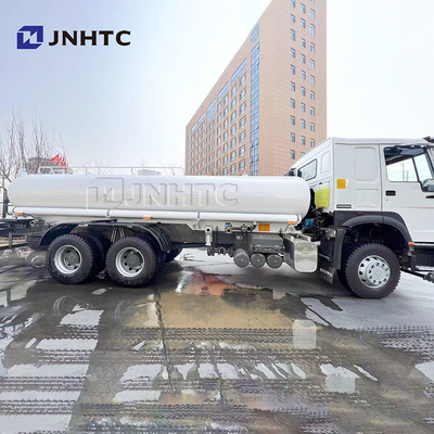 Goedkope prijs Sprinkler Tank Truck HOWO Water Tank Trucks 6X4 400HP Voor het drinken van water Depot verzending