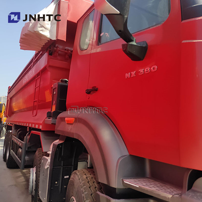 Nieuwe en gebruikte Sinotruck HOWO Nx 8X4 Dump Truck 50 ton Nieuwe Truck Met Tarpaulin