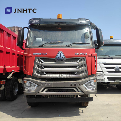 Nieuwe en gebruikte Sinotruck HOWO Nx 8X4 Dump Truck 50 ton Nieuwe Truck Met Tarpaulin