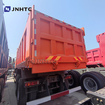 China Famous Brand HOWO Tipper Trucks 6X4 400HP Dump Truck Transport in Afrika Warm verkoop