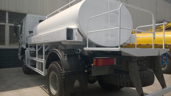 Vrachtwagen van de Howo de Op zwaar werk berekende Stortplaats, de Vrachtwagencapaciteit 12-20m3 van de Watertanker