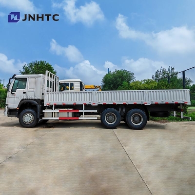 Sinotruk Howo vrachtwagen 6x4 25 ton 340 pk goedkoop en fijn platbed vrachtwagen te koop