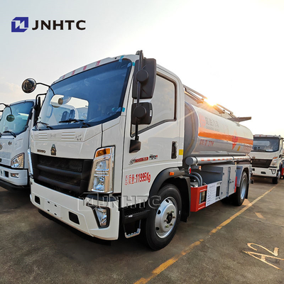 Goedkope HOWO 10m3 Euro2 Euro3 Benzine Benzine Diesel Lichte brandstof Olie levering Truck Tanker Turck