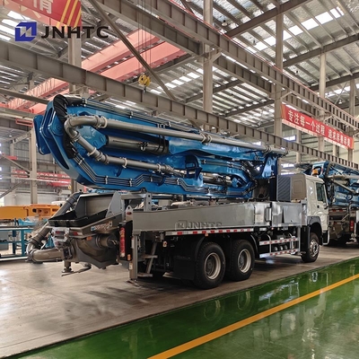 HOWO 6x4 Chassis Betonpomptruck 400 pk 47m 400 pk Betonpomptruck