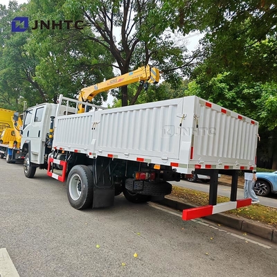 HOWO Kraan Truck 4X2 6 wielen Kraan 5 ton vrachtwagen met 12 ton rechte arm kraan Truck