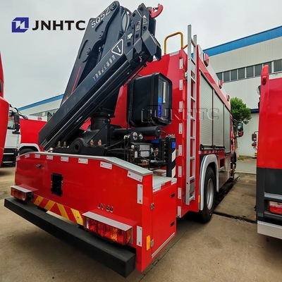 Howo TX brandweertruck 5000L water schuim tank 4X4 met kraan truck