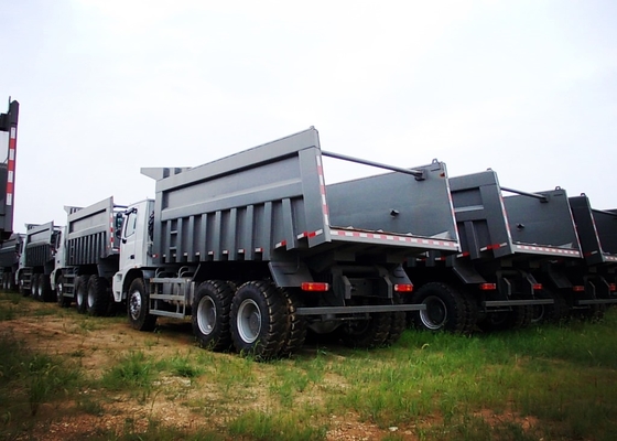 De Vrachtwagen van de de Mijnbouwstortplaats van SINOTRUK HOWO 6*4 371HP 70 Ton Ladings voor Bouwvak