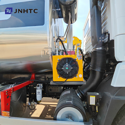 Shacman F3000 verspreider breedte kleine bitumen sproeier vrachtwagen water tank vrachtwagen intelligente asfalt distributeur te koop