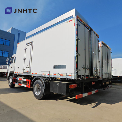 Hot Sale HOWO 6 wielen 4x2 kleine handmatige vriezer Truck koelcontainer Truck