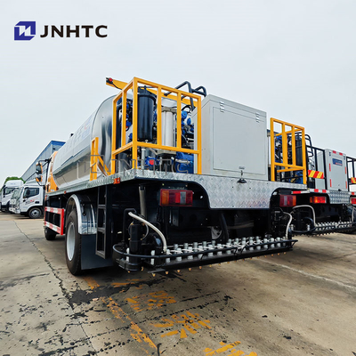 Warmgeemulgeerde HOWO 7000 liter Asfaltverdeler Truck Spreader Bitumen Spraying Truck