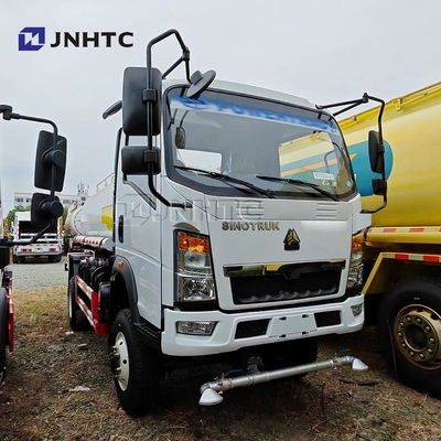 Nieuwe HOWO Lichte watertruck 4x2 5000 liter 5 ton watertransport tanktruck prijs